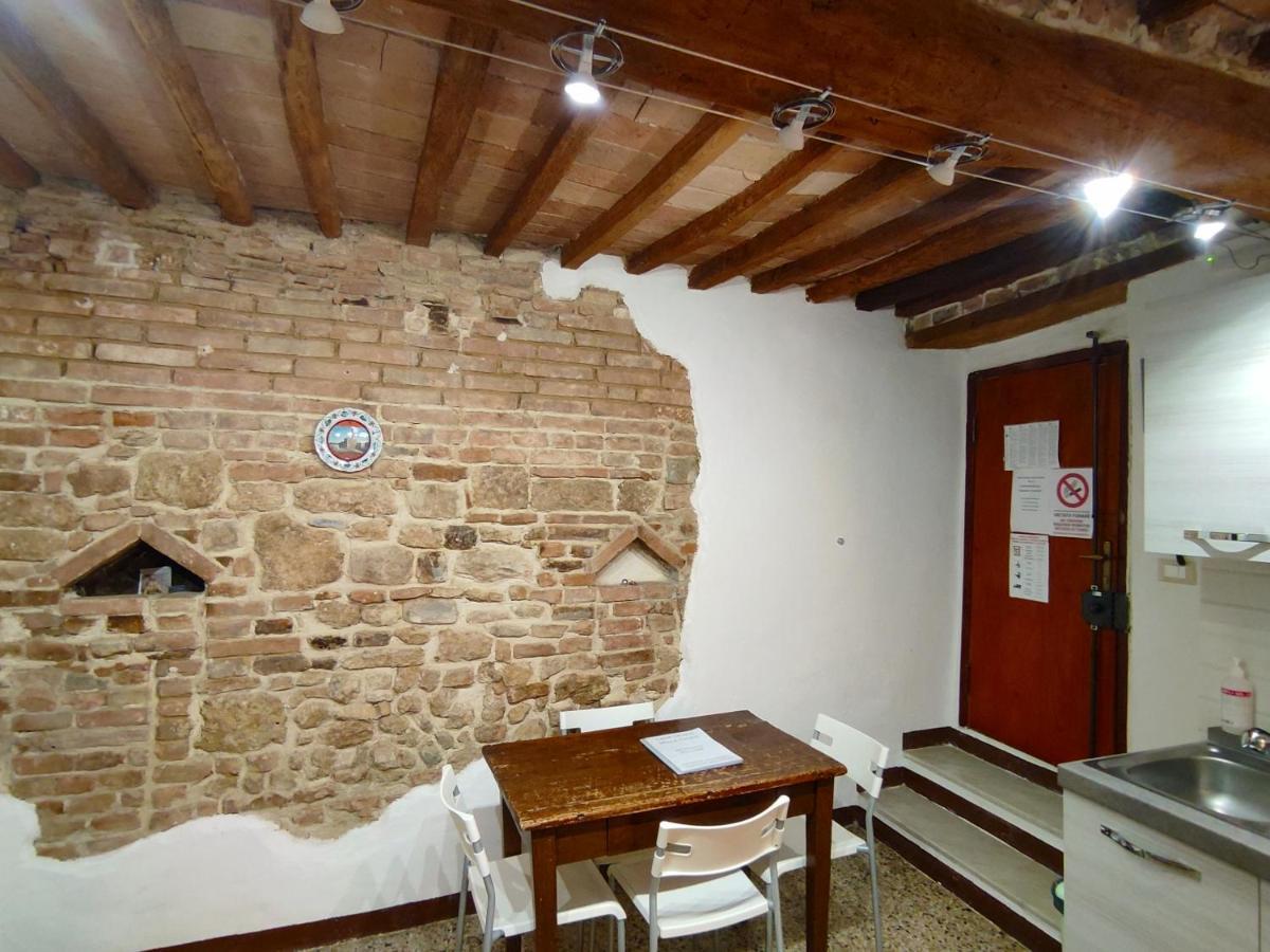 Appartement Casa Vicolo Delle Chiavi à Poggibonsi Extérieur photo
